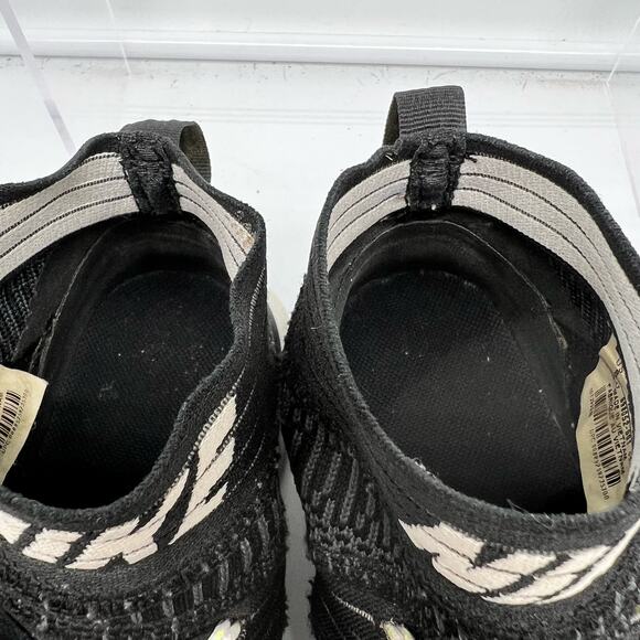 Nike Shoes Mens 8 Free Train Virtue Training 898052-001 Black White - Picture 6 of 8